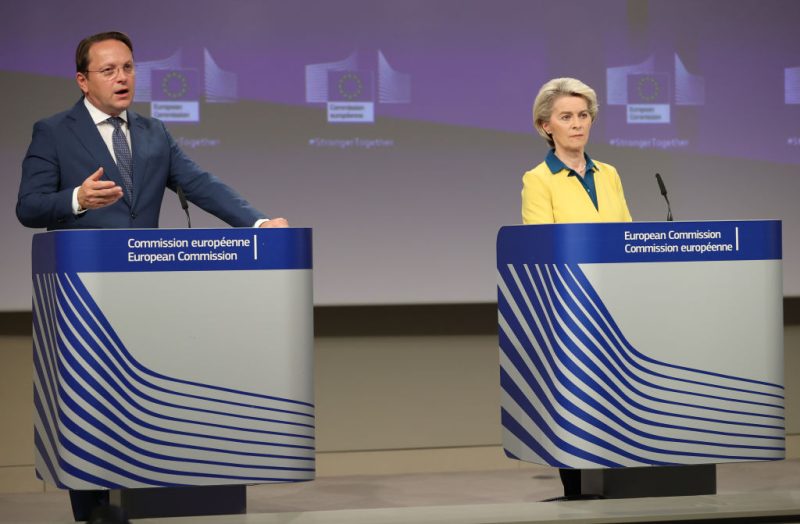 Loi sur les biotechnologies : certains craignent que la Commission ne précipite la présentation du texte