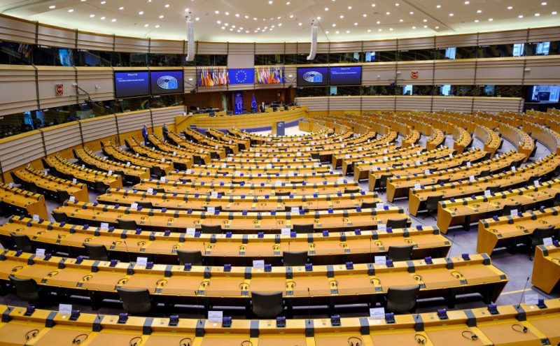 Qatargate : deux eurodéputées italiennes réintègrent le groupe S&D après leur suspension