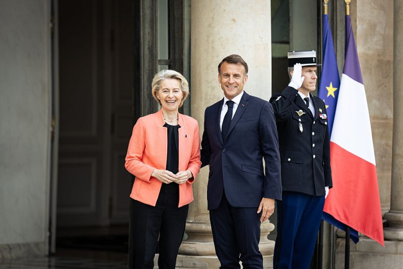 La Médiatrice européenne enquête sur les SMS échangés entre von der Leyen et Macron au sujet de l’accord UE-Mercosur