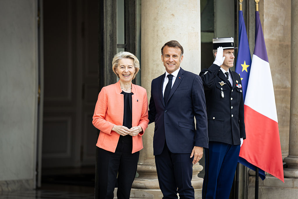 La Médiatrice européenne enquête sur les SMS échangés entre von der Leyen et Macron au sujet de l’accord UE-Mercosur