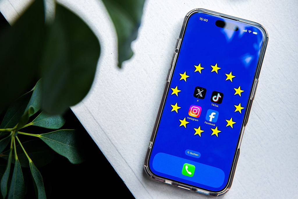 L’UE prépare le terrain pour de possibles règles sur l’âge minimum d’accès aux réseaux sociaux