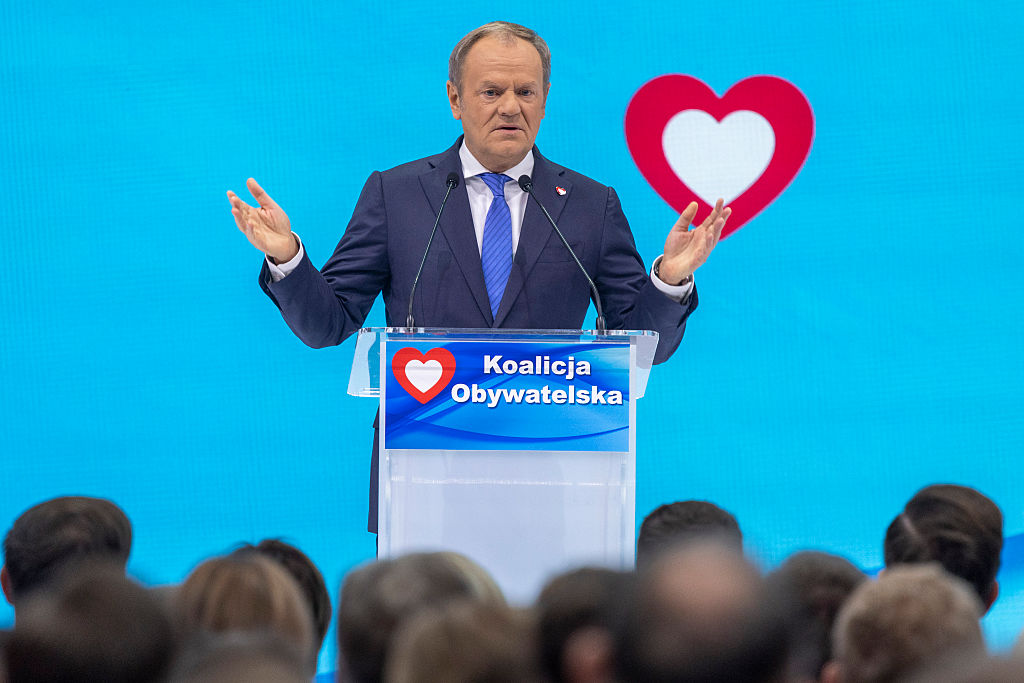 Donald Tusk critiqué pour des remarques sur un retrait de la CEDH