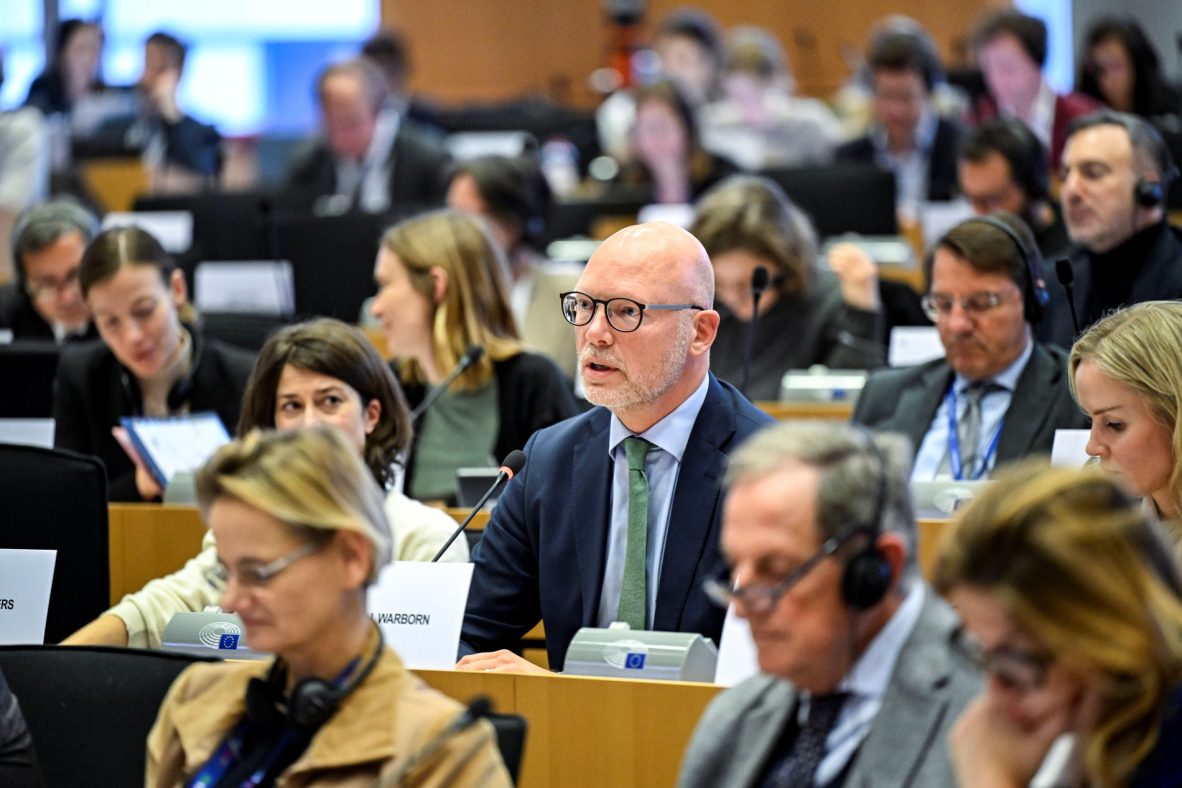 Le PPE prêt à s’allier à l’extrême droite pour détricoter les règles européennes en matière de durabilité