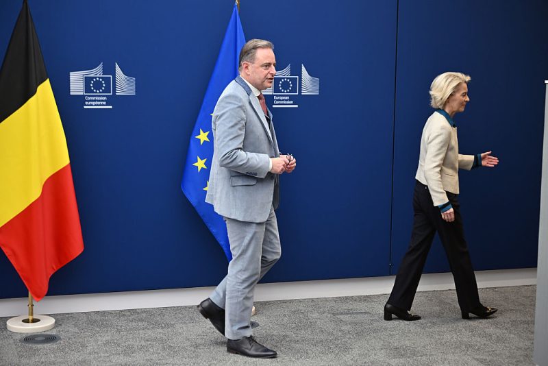 L’UE presse la Belgique d’assouplir sa position sur l’utilisation des avoirs russes dans un contexte de négociations de paix