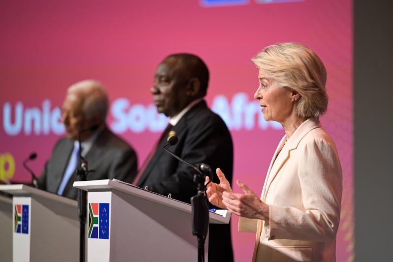 Plan de paix américano-russe pour l’Ukraine : Ursula von der Leyen et António Costa rejettent toute mise à l’écart de l’UE
