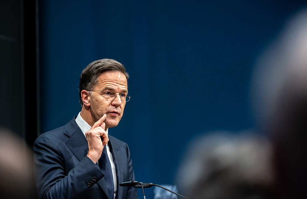 La défense européenne ne doit pas être indépendante de celle des États-Unis, estime Mark Rutte