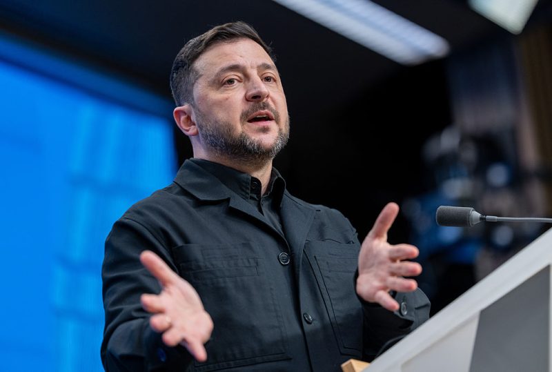 Volodymyr Zelensky demande davantage de fonds pour l’industrie de défense ukrainienne