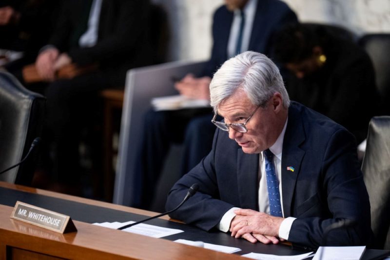 Au Sénat américain, les démocrates enquêtent sur l’implication des géants pétroliers dans l’opération au Venezuela