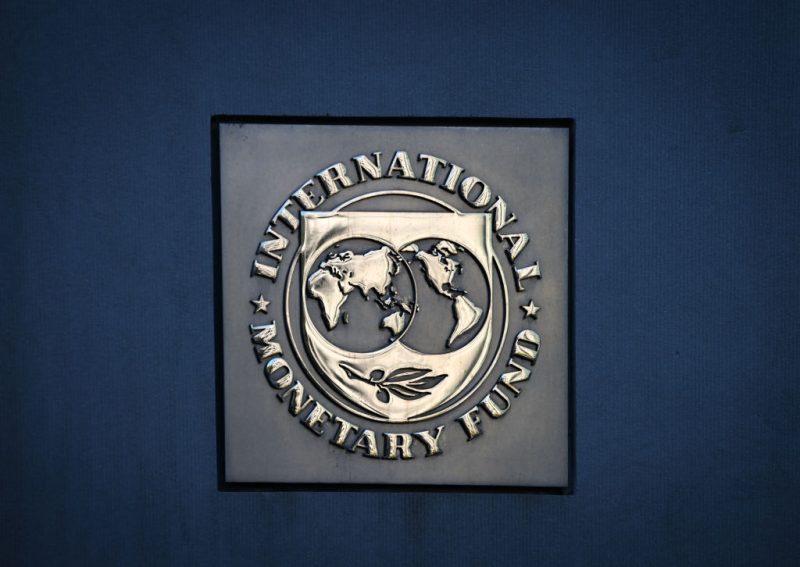 Le FMI relève ses prévisions pour la zone euro à 1,3 % malgré les risques pesant sur la croissance