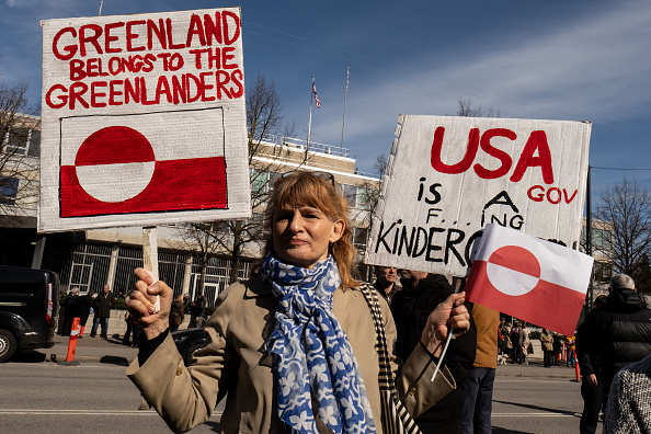 Un ancien commandant adjoint de l’OTAN rejette les arguments avancés par les États-Unis pour s’emparer du Groenland