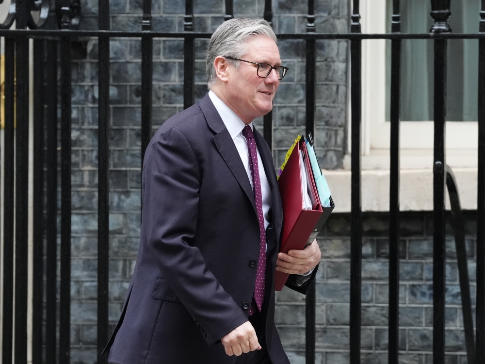 Le Premier ministre britannique cherche du soutien international pour interdire X