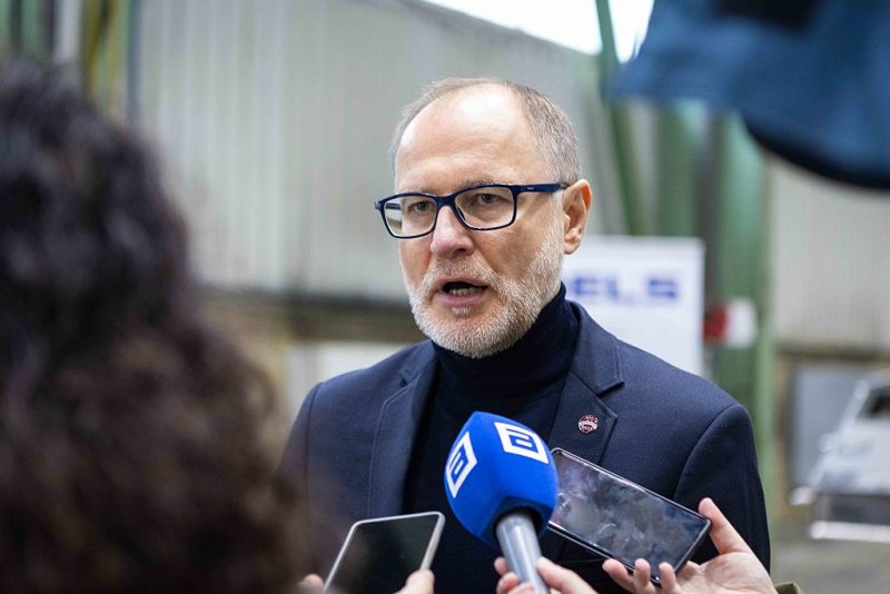 Ukraine : les sanctions contre Moscou n’entraîneront pas une fin rapide de la guerre, selon le ministre letton de la Défense