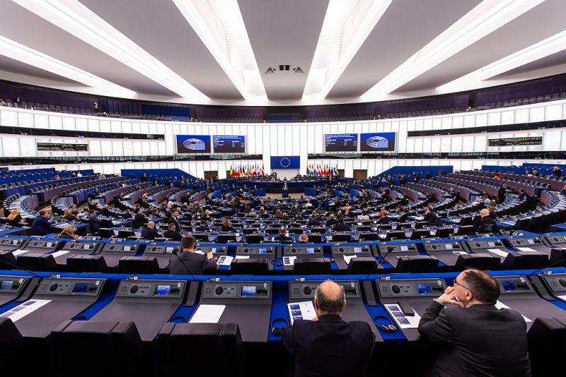 L’extrême droite renforce son emprise sur la politique migratoire de l’UE