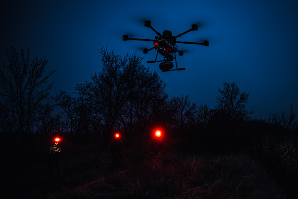 La Commission envisage de transformer les antennes 5G en détecteurs de drones