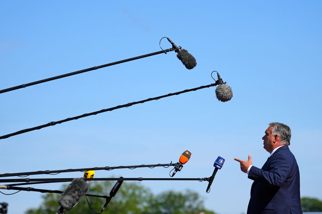 Orbán invite l&rsquo;UE à renouer avec son « ancienne harmonie » avec la Russie