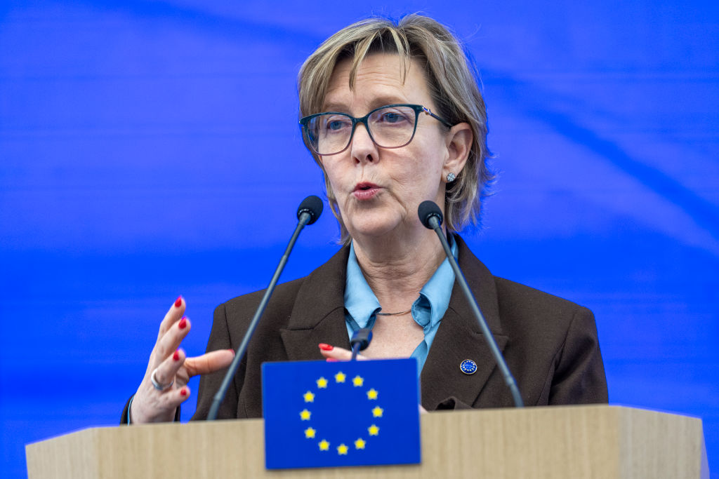 Maria Luis Albuquerque Visits Poland