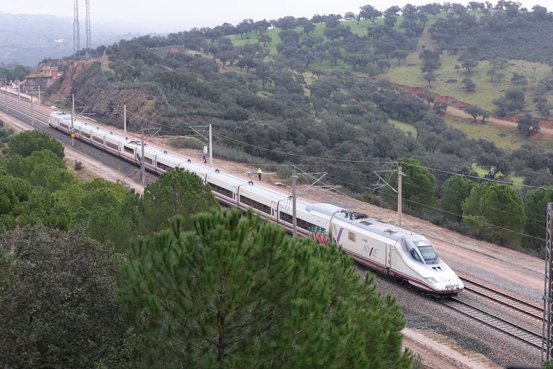 Rénovation ferroviaire en Espagne financée par l'UE : le Parquet européen enquête post-accident mortel