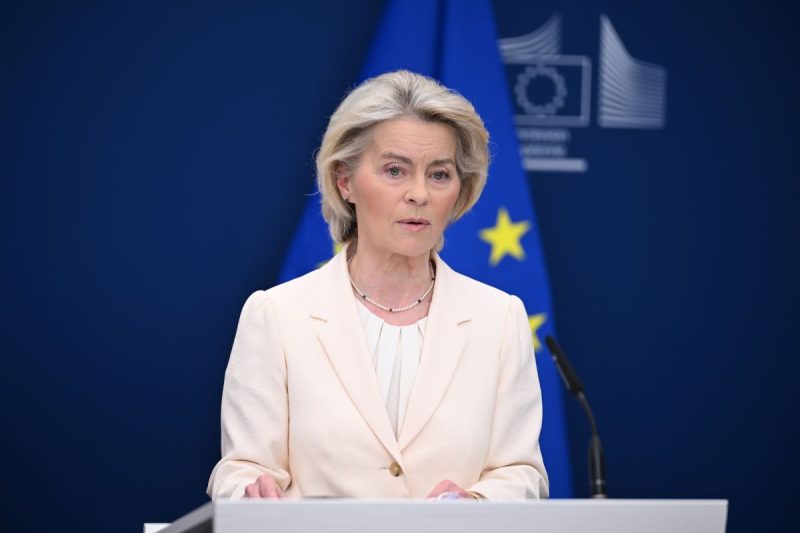 Von der Leyen suggère d'alléger la facture CO₂ des industriels pollueurs