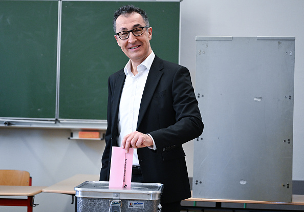 Allemagne : un sondage révèle une victoire des Verts face à la CDU de Merz lors d'une élection régionale cruciale