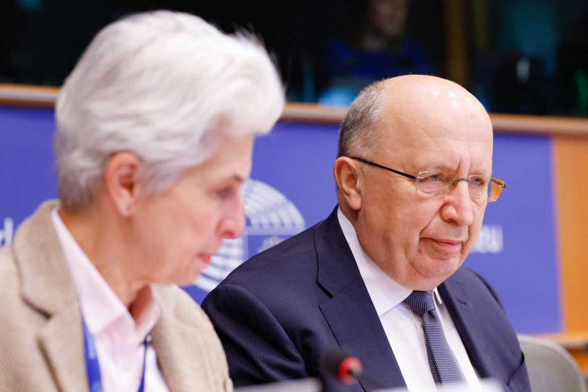 Kubilius presse les députés européens d’accélérer les procédures de défense : la production reste trop lente