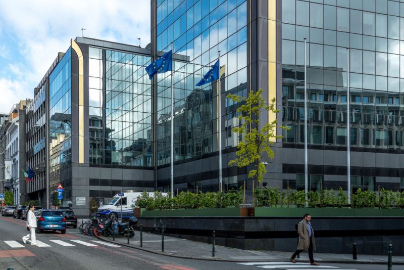 Le nouveau shérif européen de la lutte antifraude souhaite que les autorités de contrôle de l'UE opèrent en « meute »