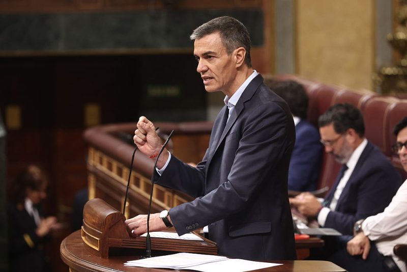 « Harcèlement et campagnes de dénigrement » : Sánchez riposte