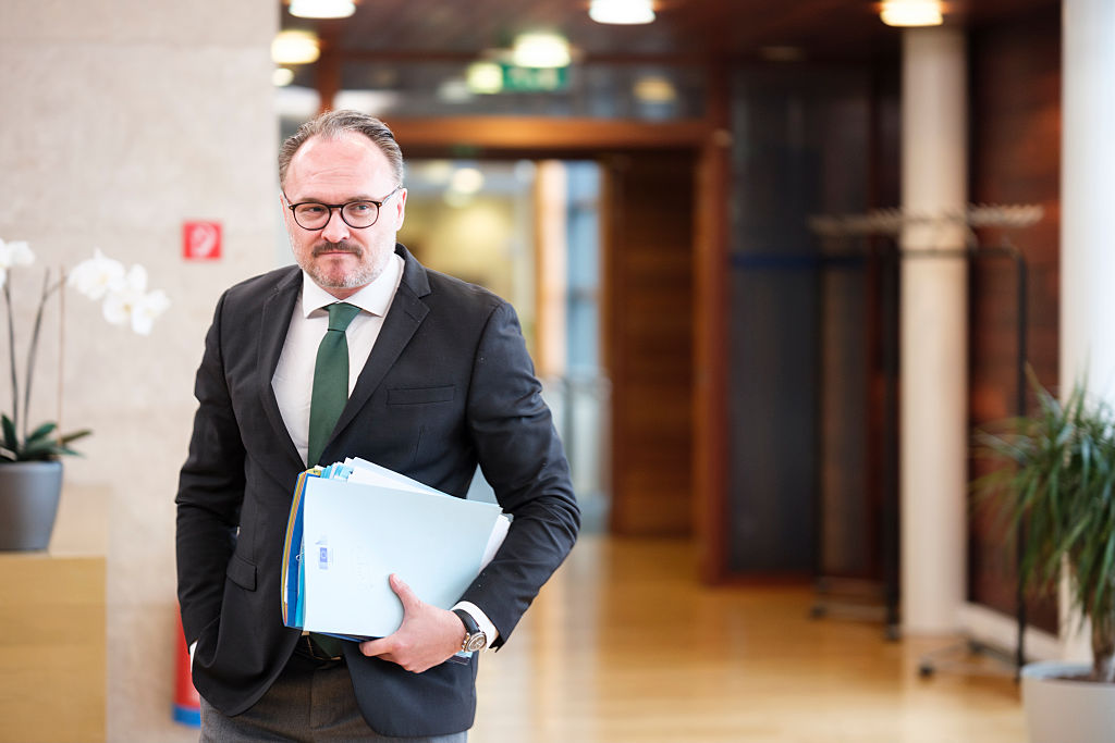 L'UE fixe son tout premier objectif d'électrification : 46 % d'ici 2040