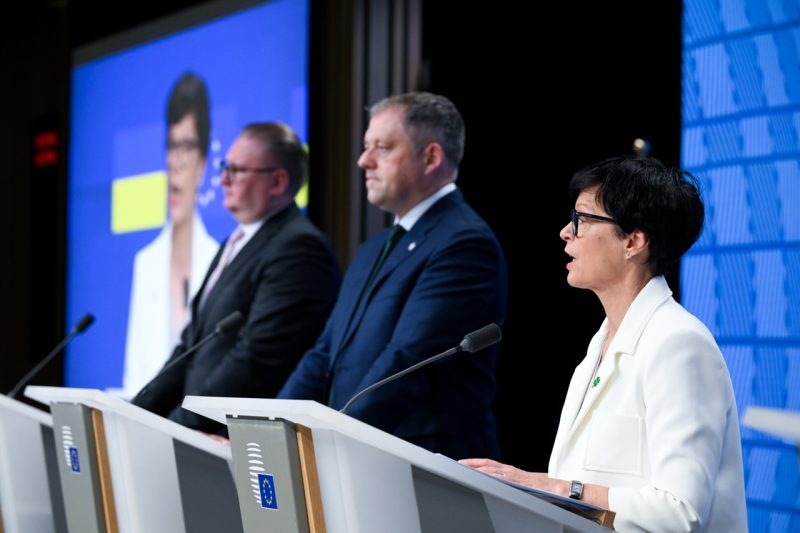 Politique étrangère et sécurité : l'Ukraine et la Moldavie entament les négociations d'adhésion
