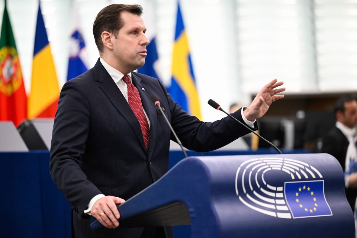 La Pologne rejette le projet du PiS d'expulser les hommes ukrainiens sans emploi
