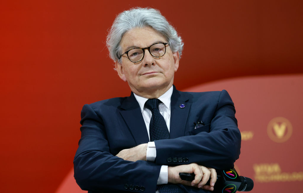 Breton appelle à l'ouverture d'une enquête de l'UE sur la désinformation autour de Ceuta