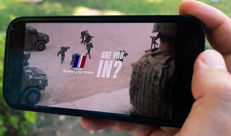 Recrutement militaire 2.0 : l’Europe mise sur le digital pour attirer les jeunes