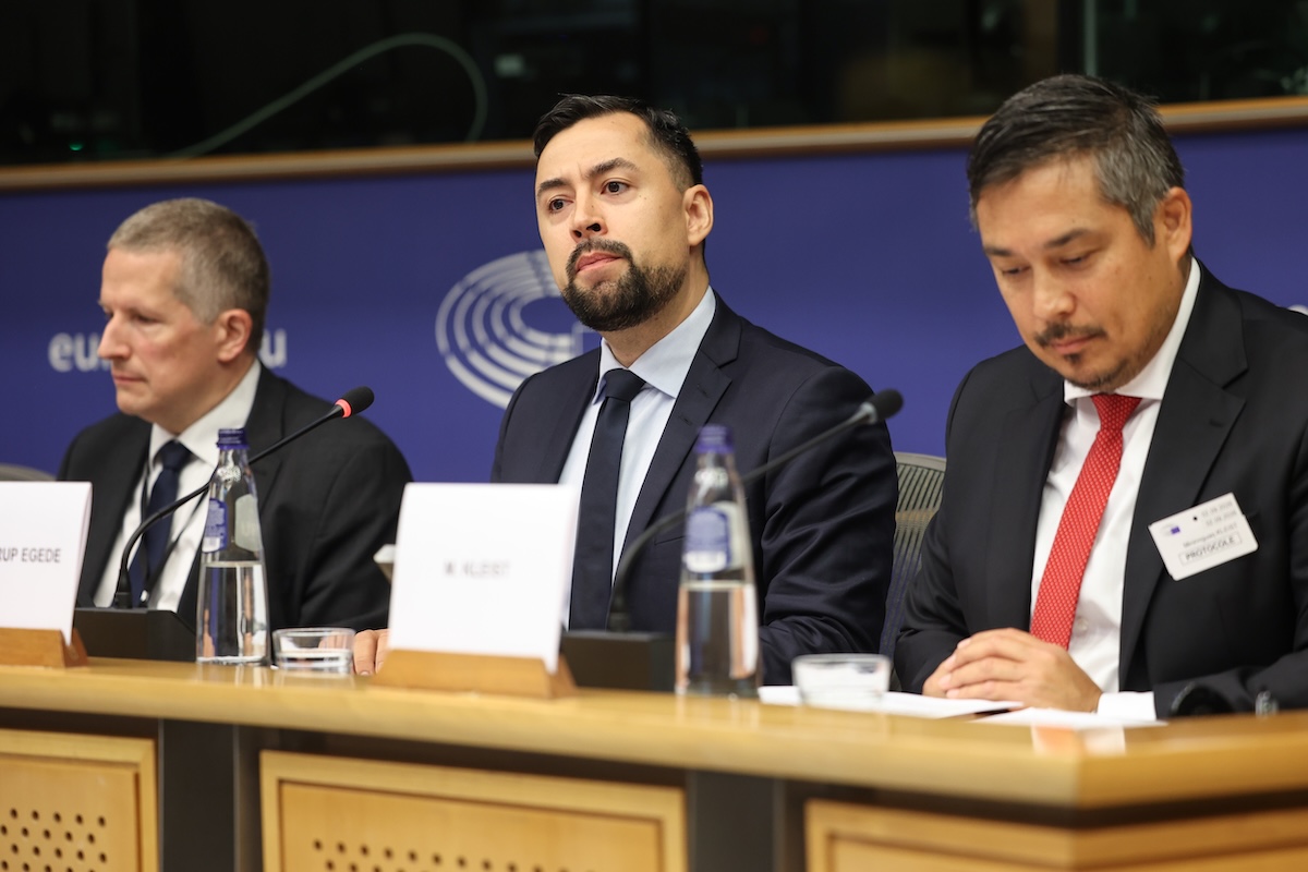 L'UE doit faire mieux, déclare le Groenland aux députés européens