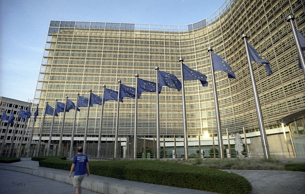Taxes carbone et e-déchets : les favorites pour les nouvelles recettes de l’UE