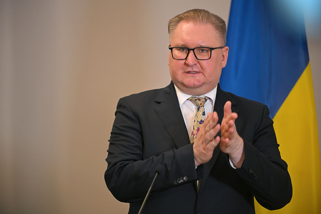 L'UE pourrait devoir verser 27 milliards de dollars supplémentaires à l'Ukraine cette année