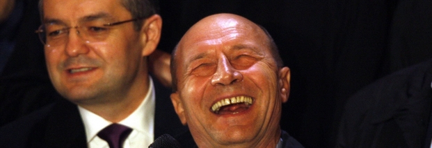 Basescu bleibt Präsident Rumäniens