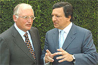 Barroso_Verheugen-2_pic_COM.jpg