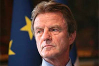 Bernard_Kouchner_02.jpg