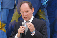 Edward_McMillanScott.jpg