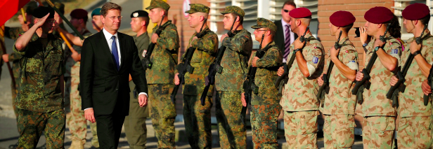 Westerwelle: EU muss militärische Fähigkeiten aufteilen