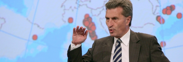Oettinger zum Roaming: "Wir schließen einige Musterklagen nicht aus"