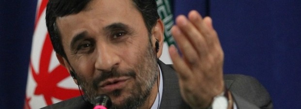 Iran ist nicht Mitglied der Nato, doch Präsident Ahmadinedschad bestimmt die Themen des Gipfels (Foto: dpa)