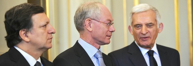 Parlamentarismus und Bürgerdemokratie stärken