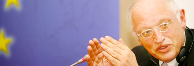 Debatte um neue Verhaltensregeln für EU-Kommissare