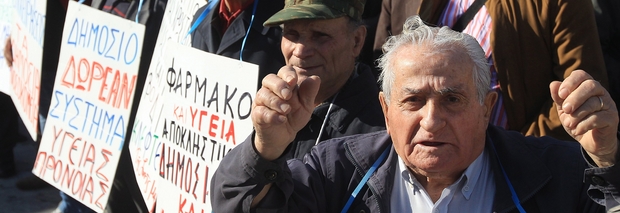 Griechische Renten: "Derzeit büßen wir alle dafür"