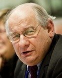 Delebarre: „Ich bin gegen die Idee einer Leistungsreserve“ für Regionen