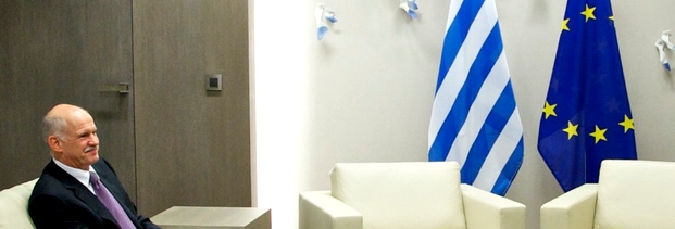 Der griechische Ministerpräsident Giorgos Papandreou in Brüssel. Die Vertagung eines Schuldenschnitts für Griechenland bis 2013 hätte seine Vor- und Nachteile, sagt der Ökonom und Regierungsberater Clemens Fuest im Interview mit EURACTIV.de. Foto: Der Rat
