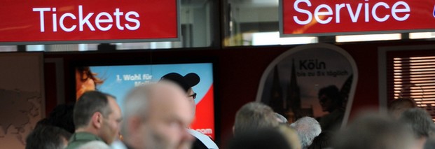 Airlines und Online-Shops nerven Verbraucher