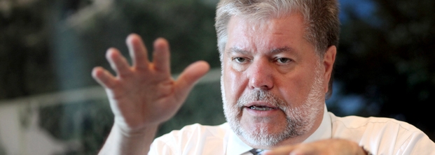 Beck (SPD) zur EU-Steuer: "Vorschlag der Kommission nicht vom Tisch wischen"