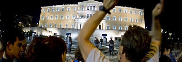Griechenland: Euro-Referendum überrascht Partner