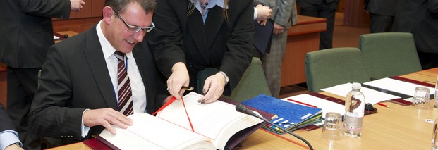 ESM-Vertrag unterzeichnet